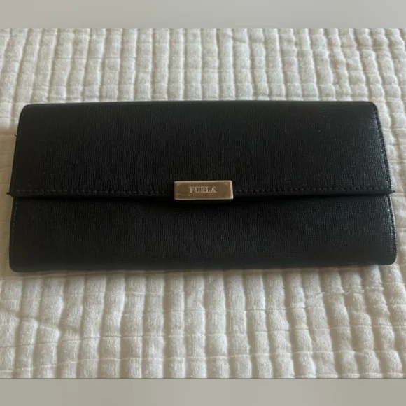 Furla Long Wallet. New - Picture 1 of 5